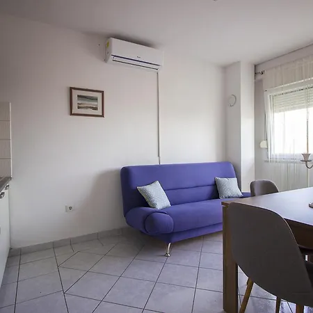 Hajdi Apartament *