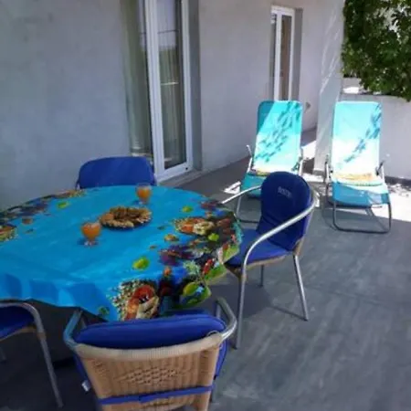Hajdi Apartment Podstrana